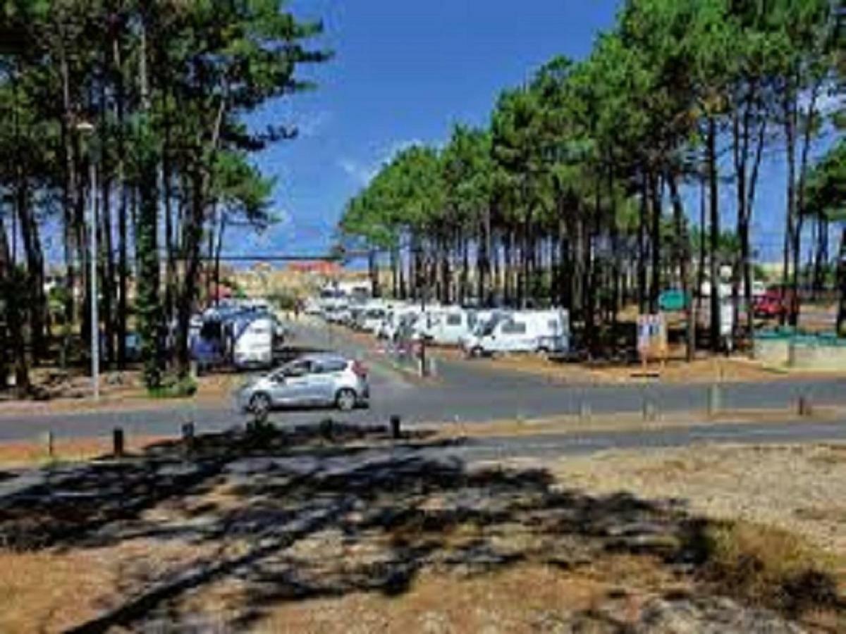Mobilhome Saint Julien En Born Exterior photo